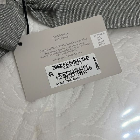 HOTEL COLLECTION Classic Textured Scroll Robe NEW - Picture 3 of 8